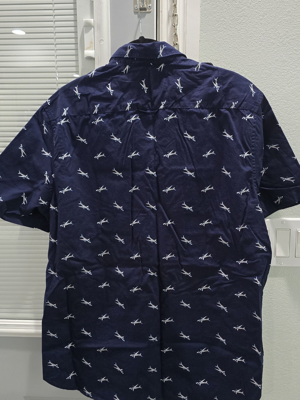 Men's Navy Short-Sleeve Button-Down Shirt with Airplane Print - Picture 2 of 5